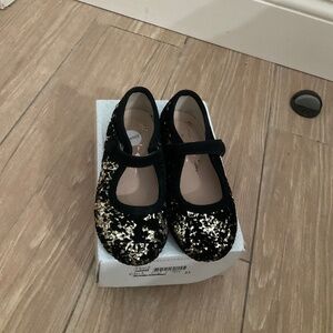Manuela de Juan black Mary Jane NIB size 23